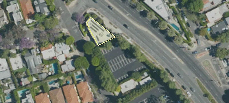412 Sherbourne Dr