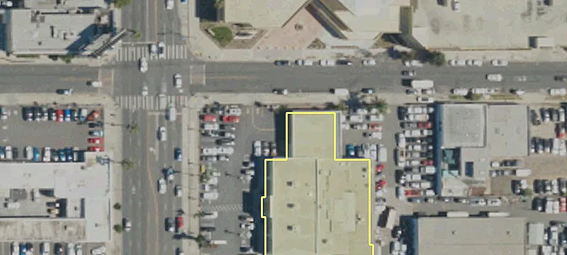 6114 Van Nuys Blvd