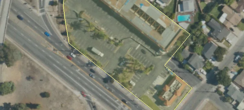 10317 Whittier Blvd