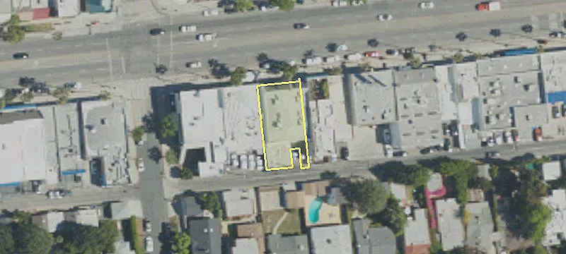 12250 Ventura Blvd