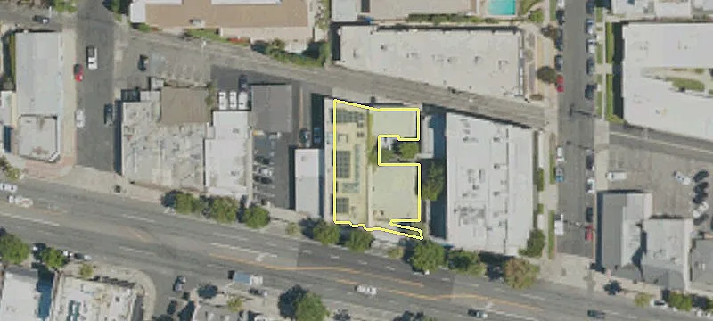 13801 Ventura Blvd