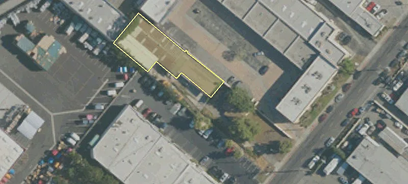 161 9th Ave
