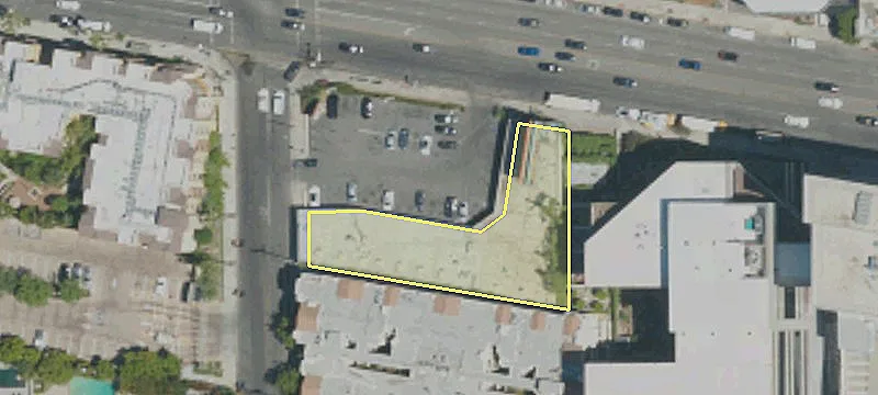 16060 Ventura Blvd