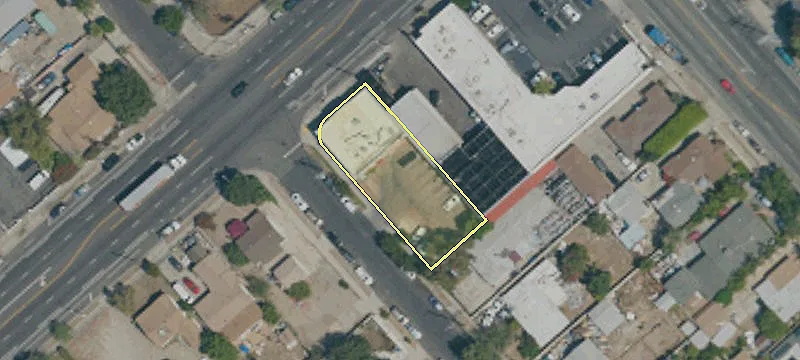 12824 Van Nuys Blvd