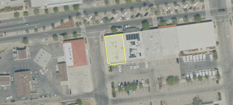 862 Lancaster Blvd