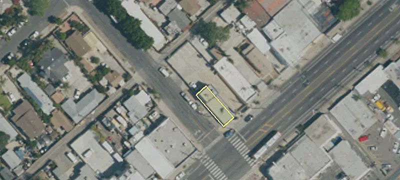 13083 Van Nuys Blvd