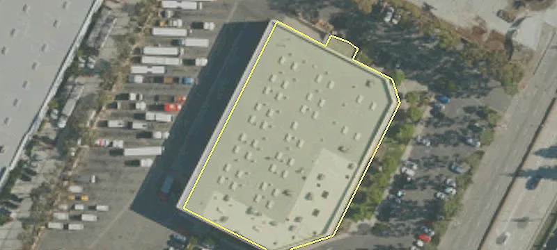 425 Hacienda Blvd