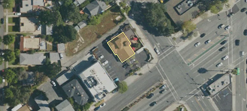2140 Huntington Dr