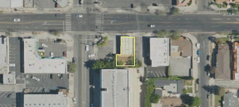 4388 Tujunga Ave