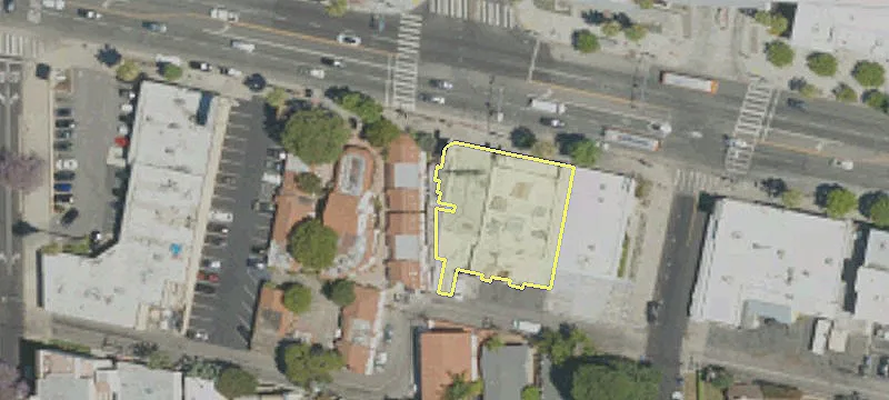 14084 Ventura Blvd
