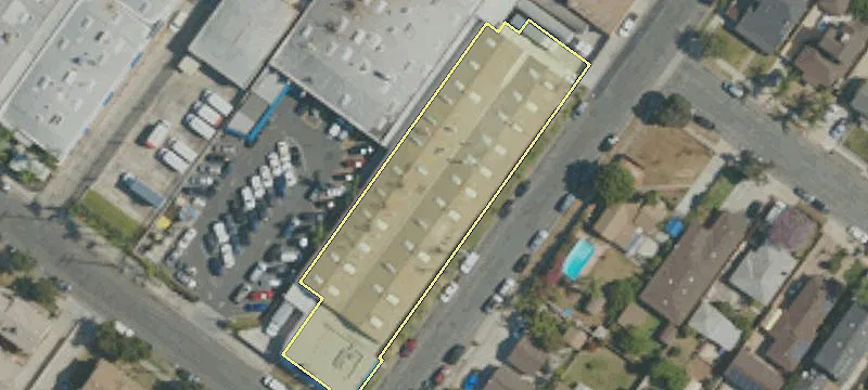 400 Roosevelt Ave