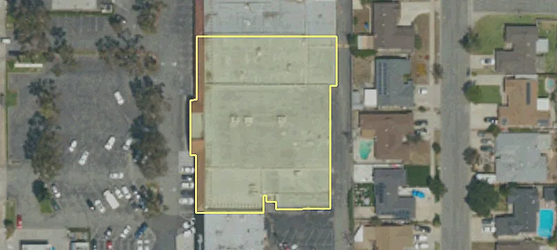 940 Grand Ave