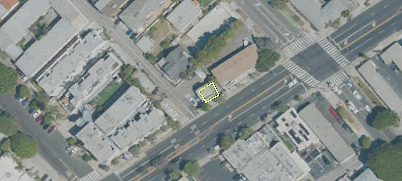 1021 Pico Blvd