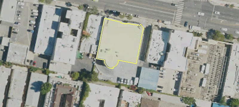 14918 Ventura Blvd