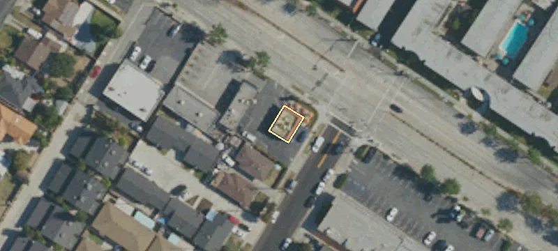 8642 Imperial Hwy