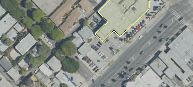3205 Santa Monica Blvd
