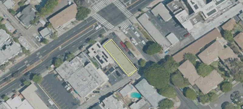 1048 Pico Blvd