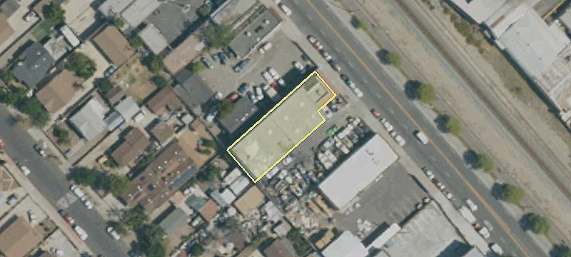 10677 San Fernando Rd
