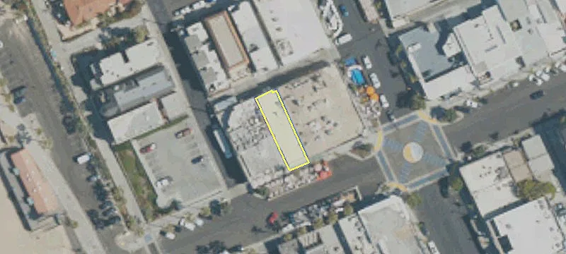 125 Manhattan Bch Blvd