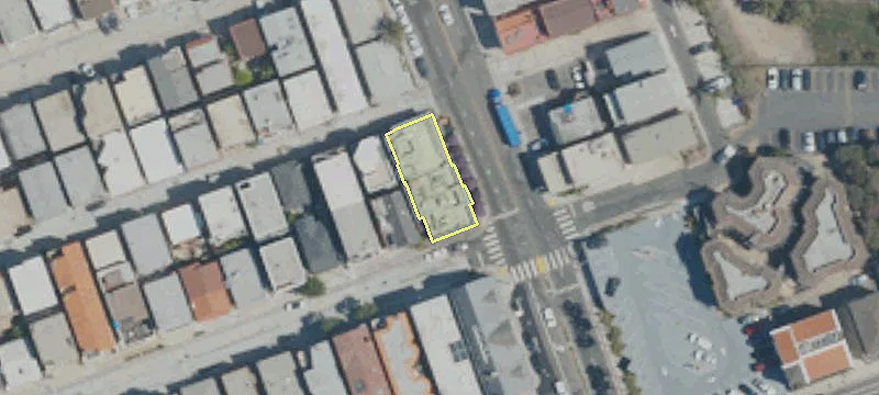 3809 Highland Ave