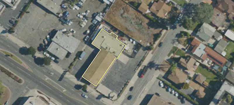 14043 Whittier Blvd