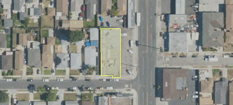 13625 Inglewood Ave