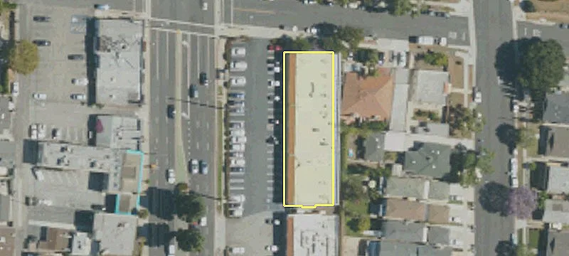 24400 Hawthorne Blvd