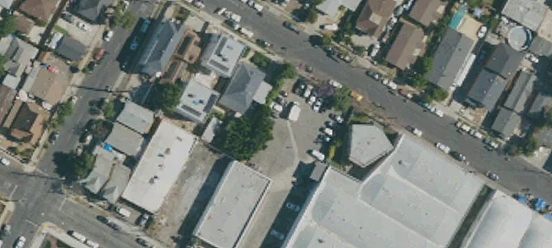 136 Howard St