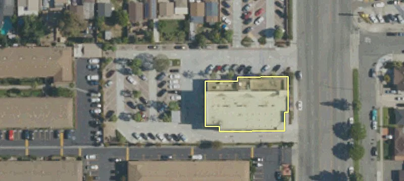 16227 Lakewood Blvd