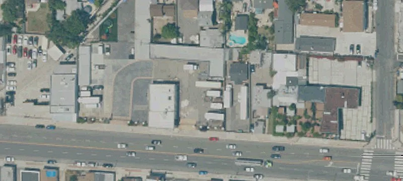 6931 Foothill Blvd