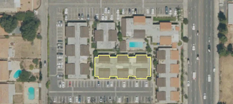 10025 De Soto Ave