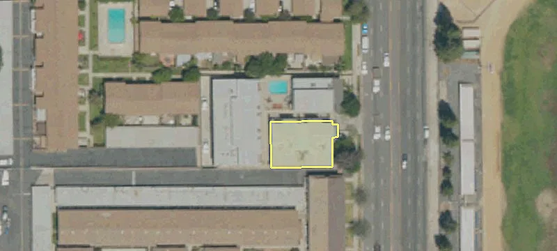 10101 De Soto Ave