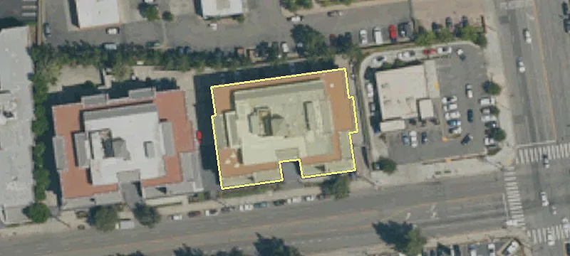 15451 San Fernando Msn Blvd