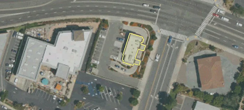 1090 Foothill Blvd