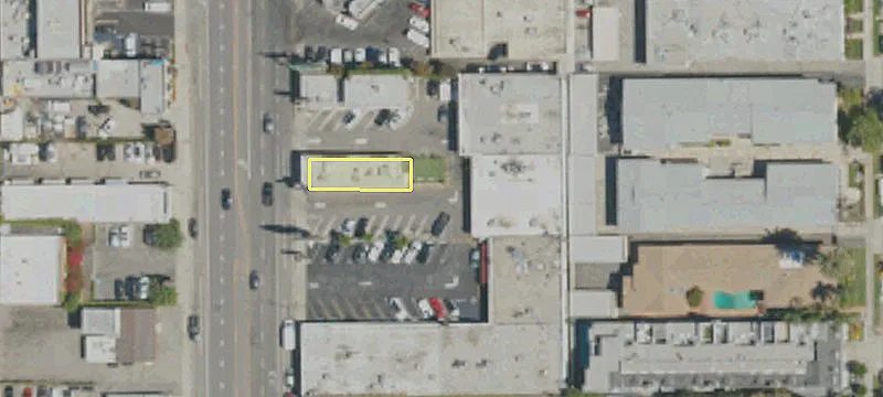 4358 Woodman Ave
