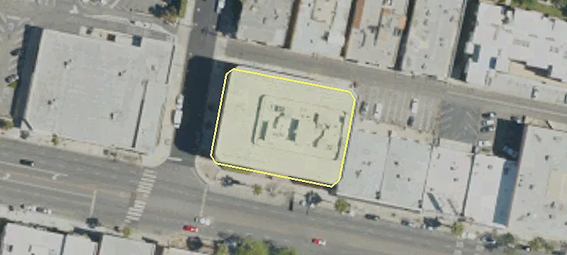 15165 Ventura Blvd