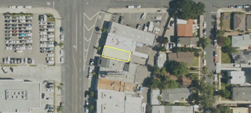 5250 Van Nuys Blvd