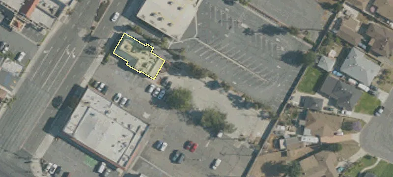 10014 Paramount Blvd