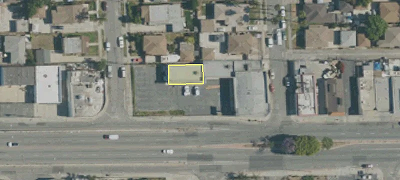 515 Rosecrans Ave