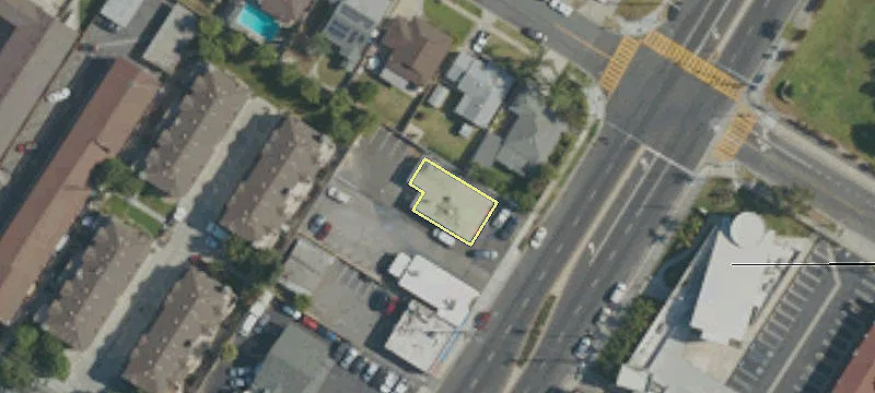 11841 Paramount Blvd