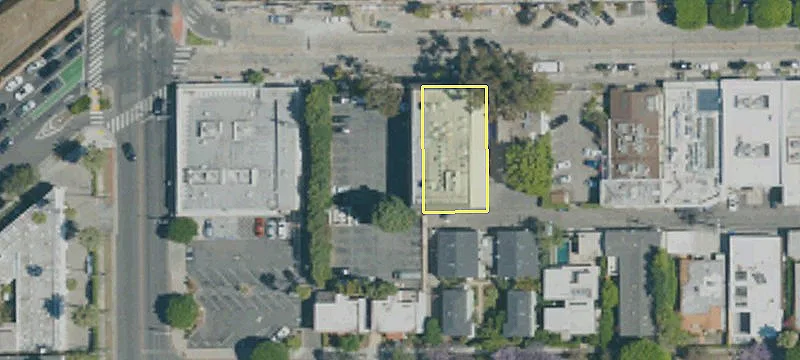 9000 Melrose Ave