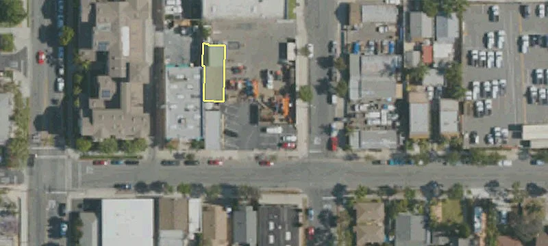 1021 Burnett St