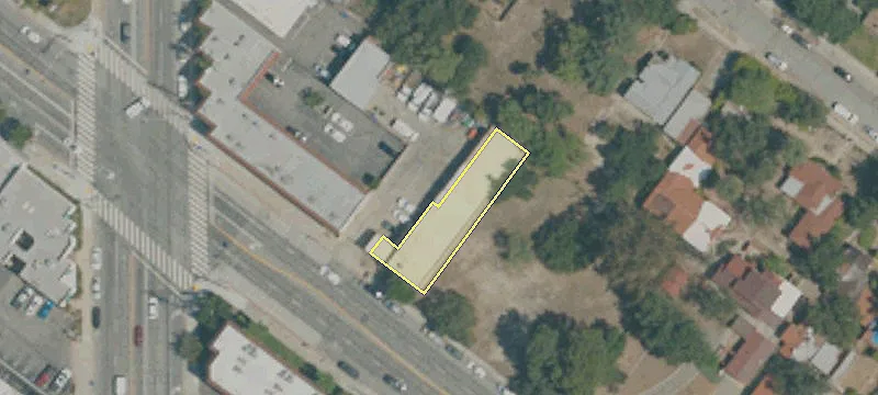 2735 Honolulu Ave