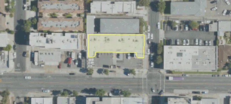 1021 Broadway