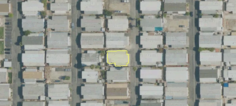 5450 Paramount Blvd