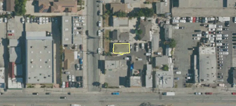 3006 Sastre Ave