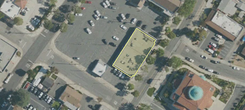 10829 Downey Ave