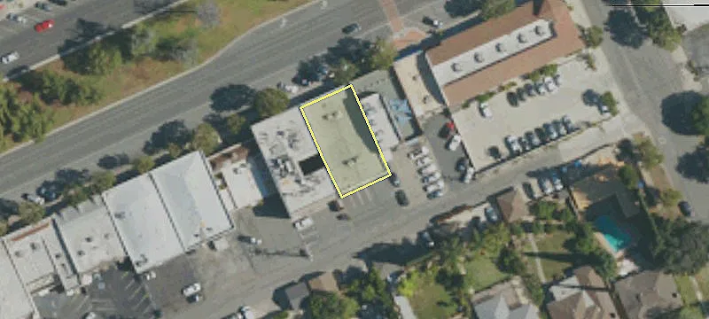 2366 Huntington Dr