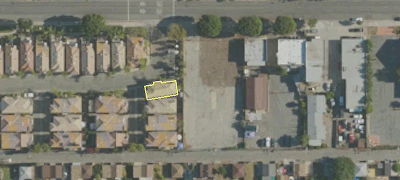 2400 Huntington Dr
