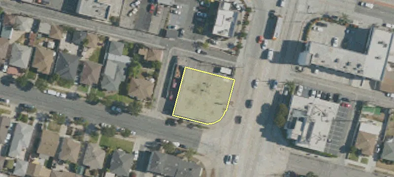 111 Garfield Ave
